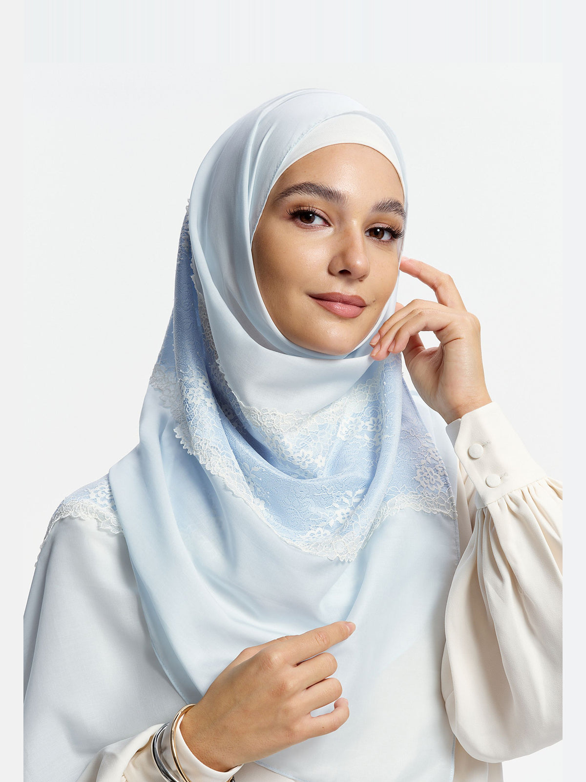 Selendang Tencel Renda Bunga- Biru Muda