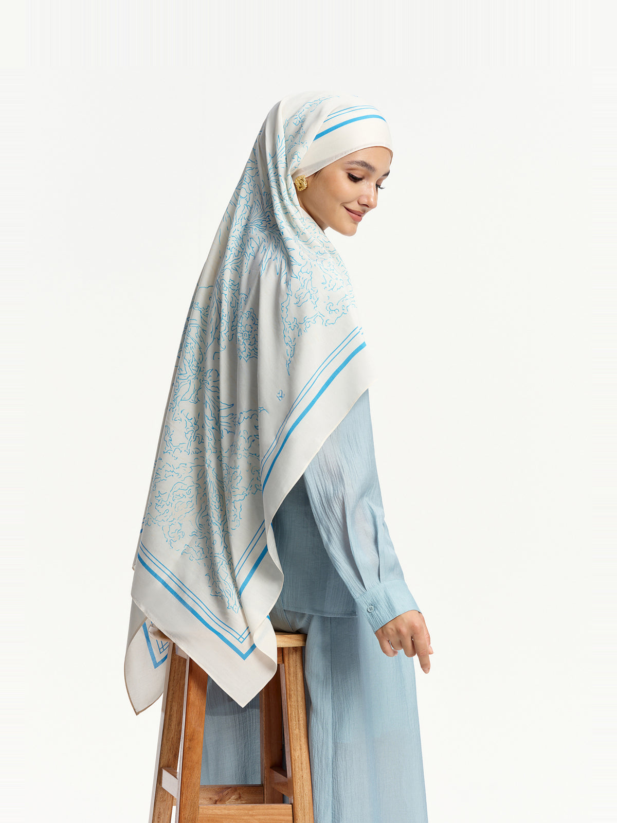 Azure Seashell  Bawal