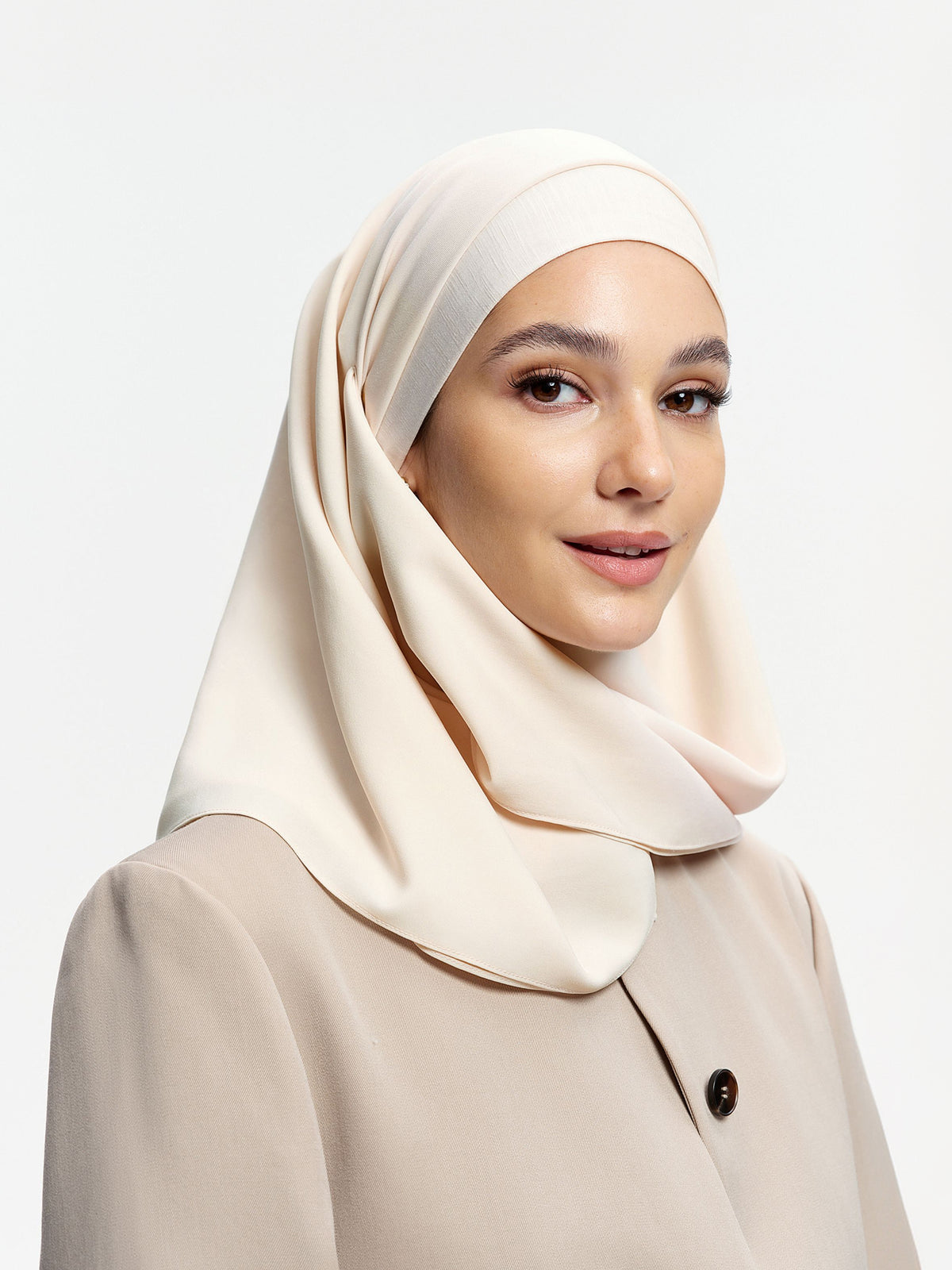 Bawal Triasetat Berstruktur Grace-Aprikot Susu