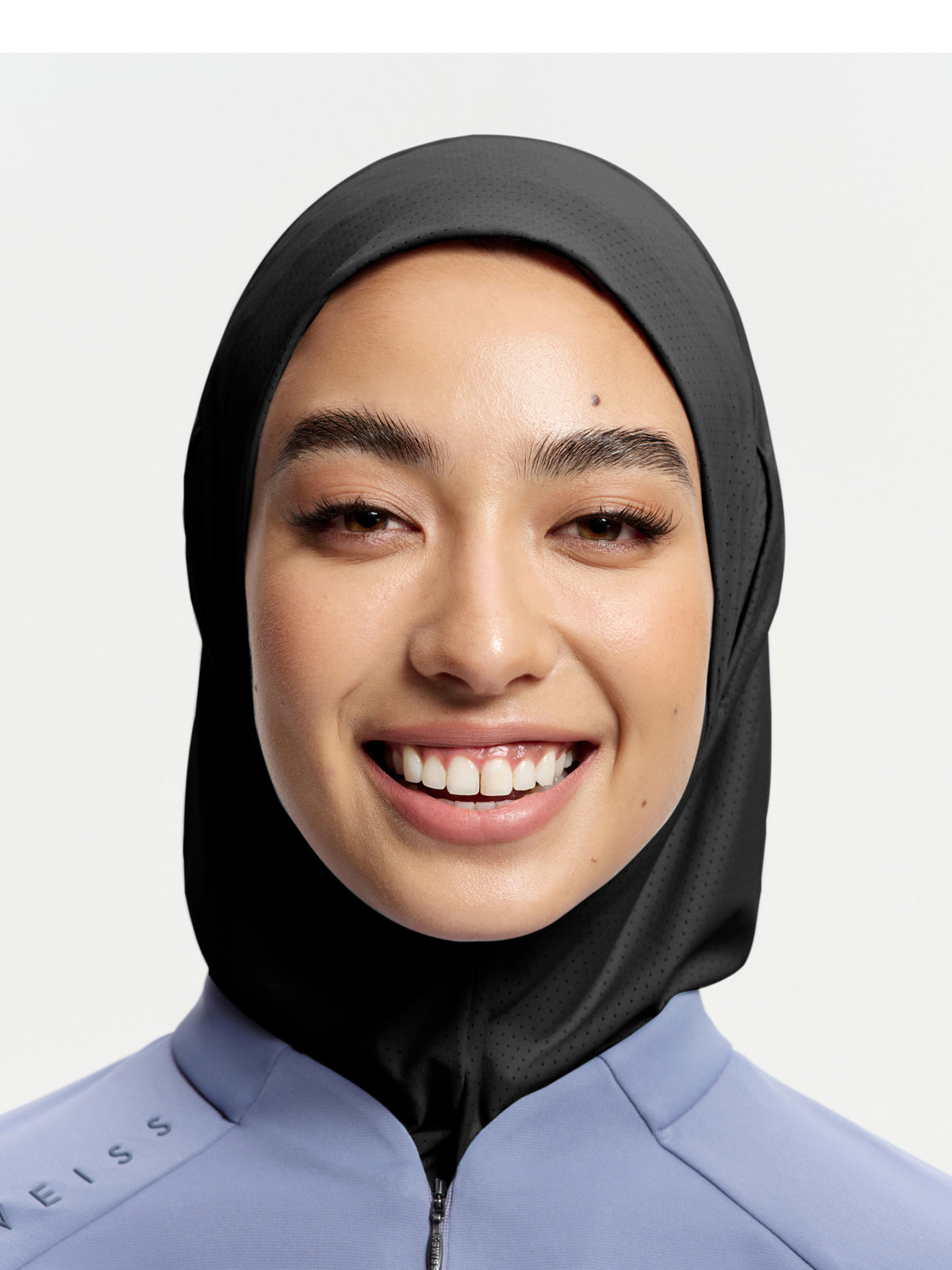 Anak Tudung Sukan Jaring Prestasi dengan Penutup Leher