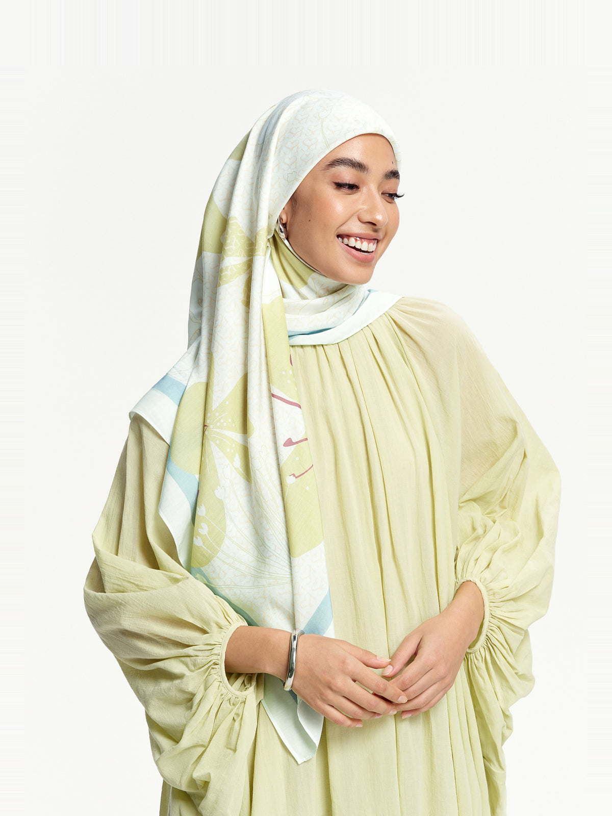 Lily Whisper SQUARE Bawal