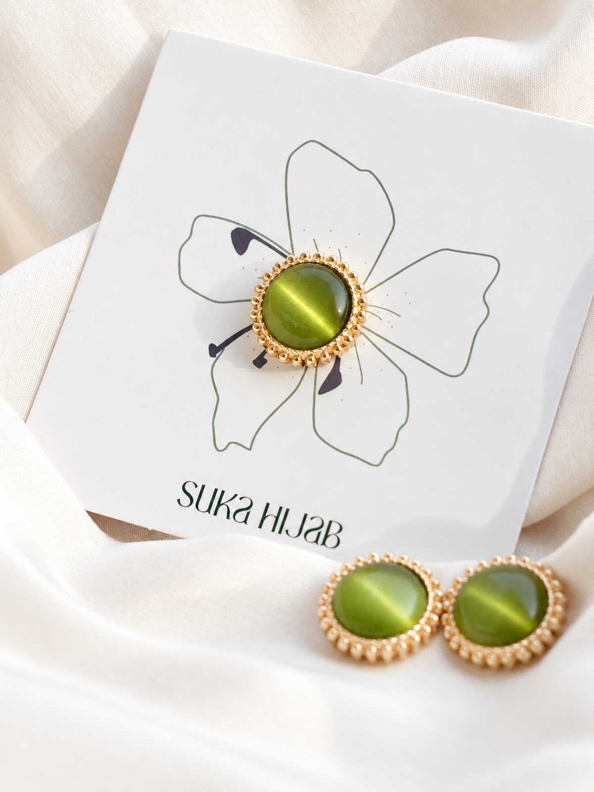 Natural Cat-Eye Quartz Magnetic Hijab Brooch