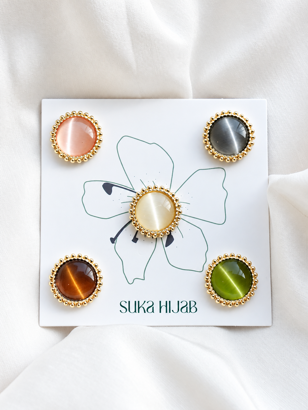 Natural Cat-Eye Quartz Magnetic Hijab Brooch – White