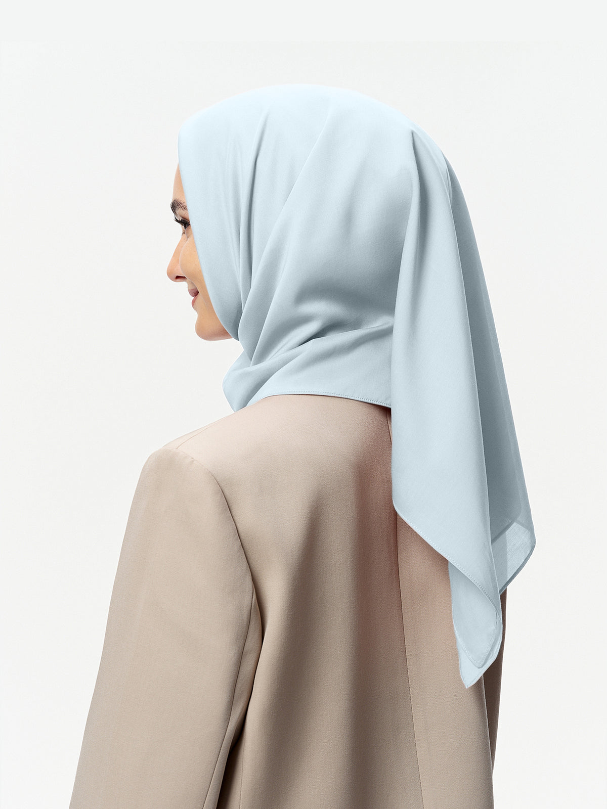 Bawal Tencel 100% AirVeil-Biru Muda