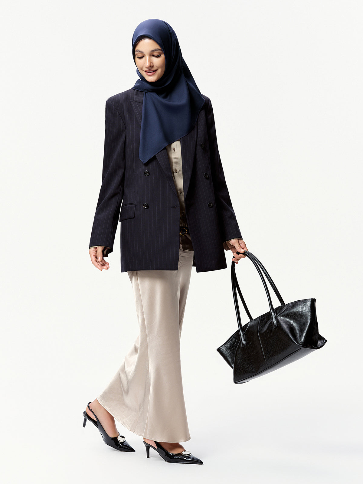 Bawal AirVeil 100% Tencel-Biru Laut